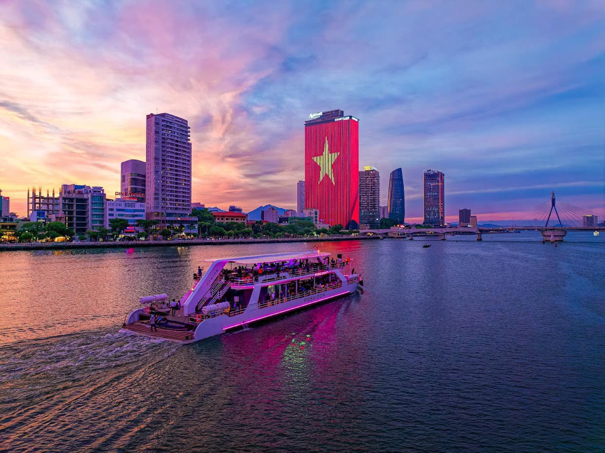 Vé Du Thuyền Poseidon Đà Nẵng